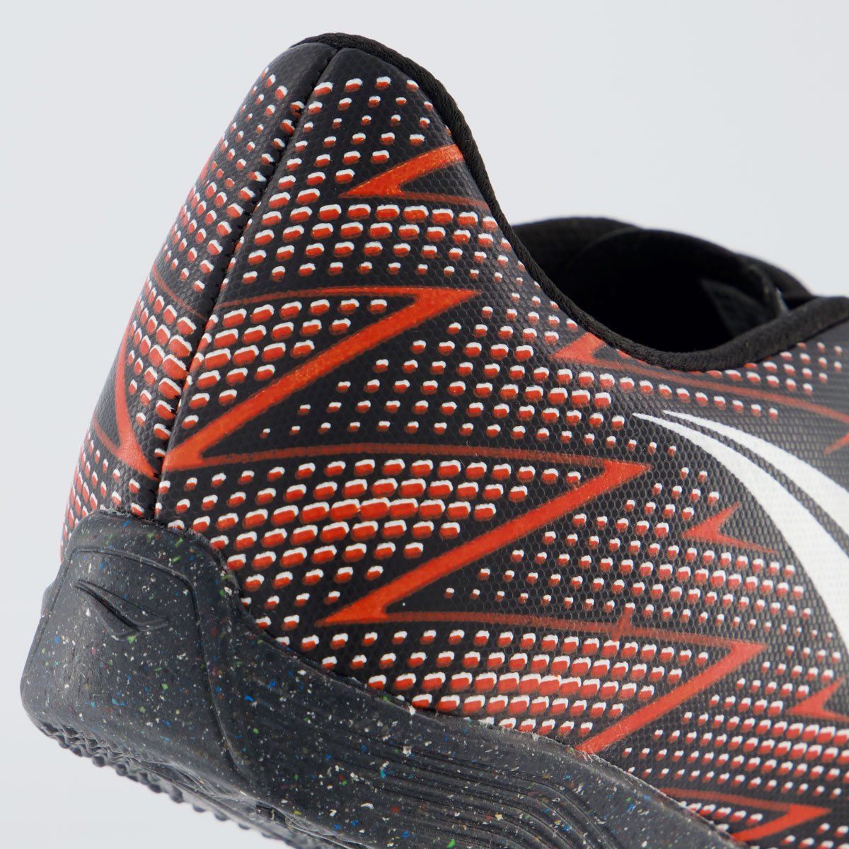 Chuteira Penalty Tornado Y-2 Futsal Preta e Branca Preto/Vermelho 6