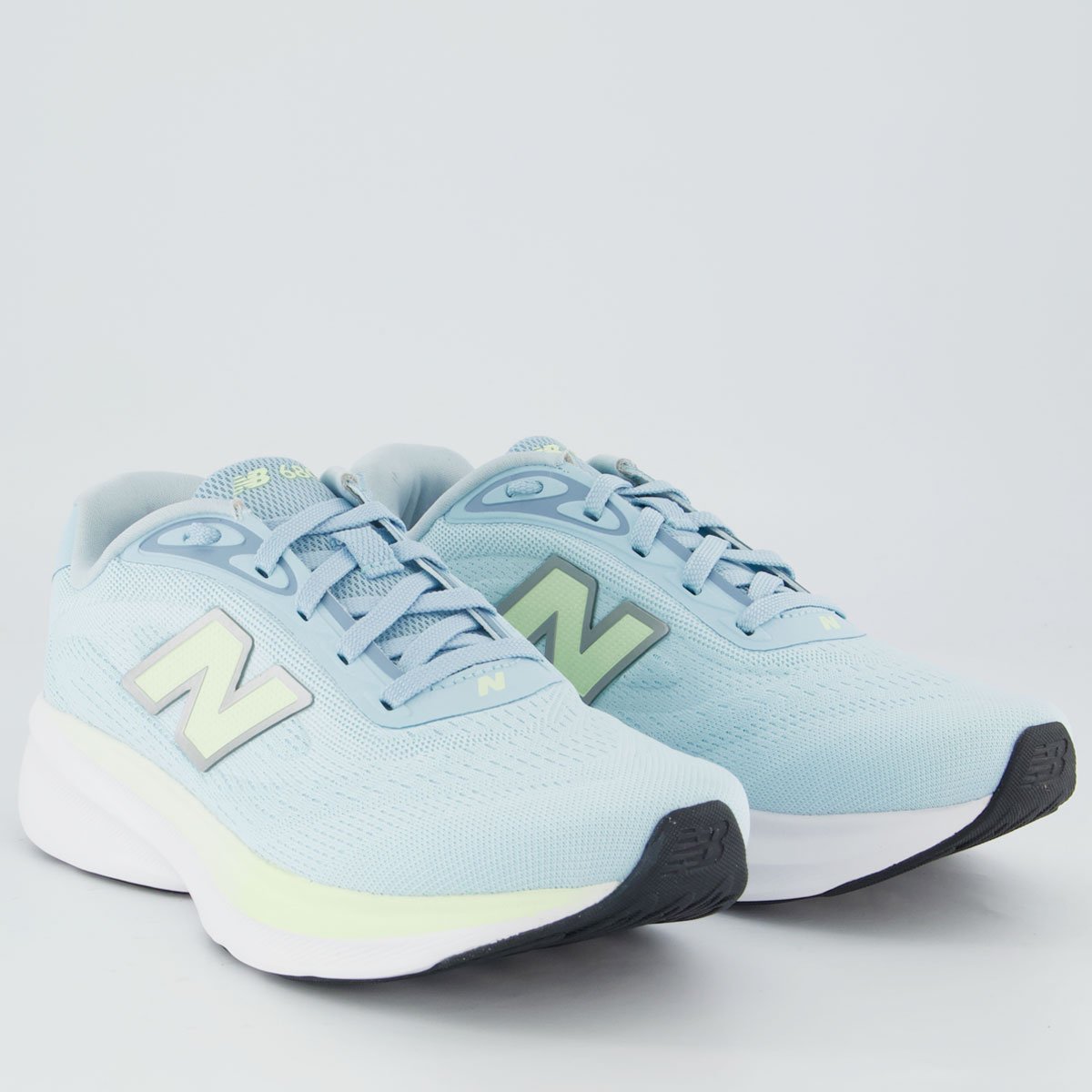 Tênis New Balance Fresh Foam 680 V9 Feminino Azul Azul 2