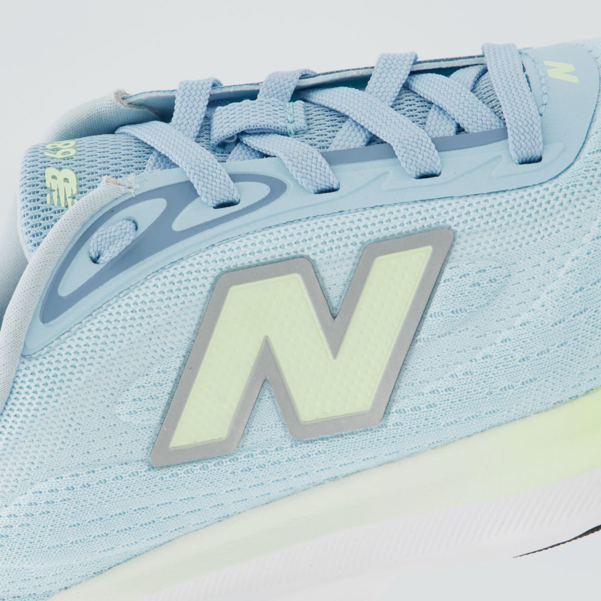 Tênis New Balance Fresh Foam 680 V9 Feminino Azul Azul 7