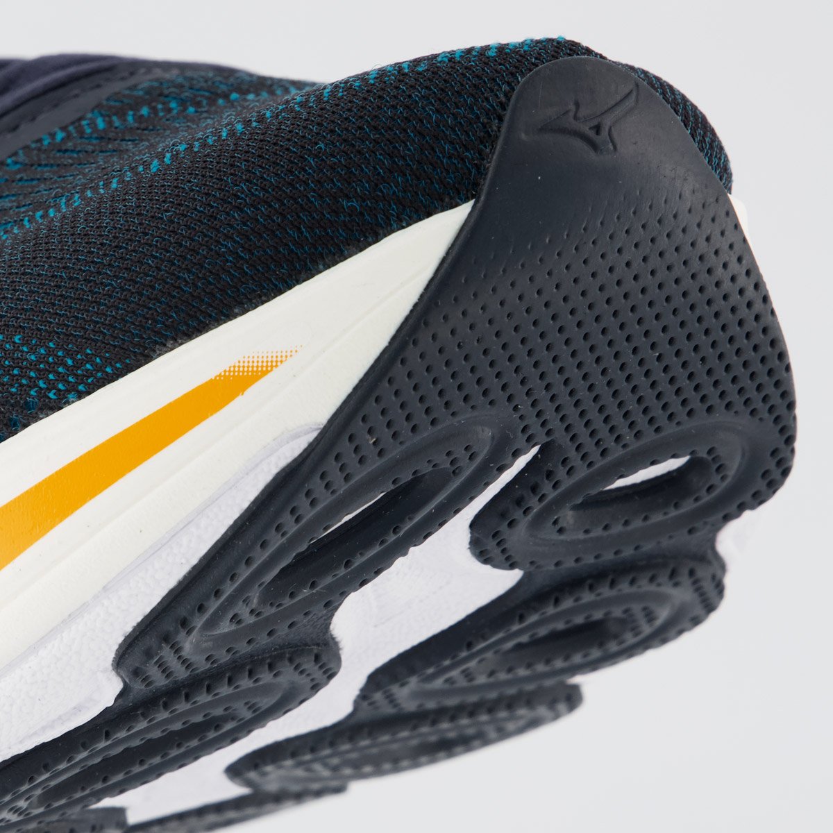 Tênis Mizuno Wave Skyway Marinho Azul Marinho 8