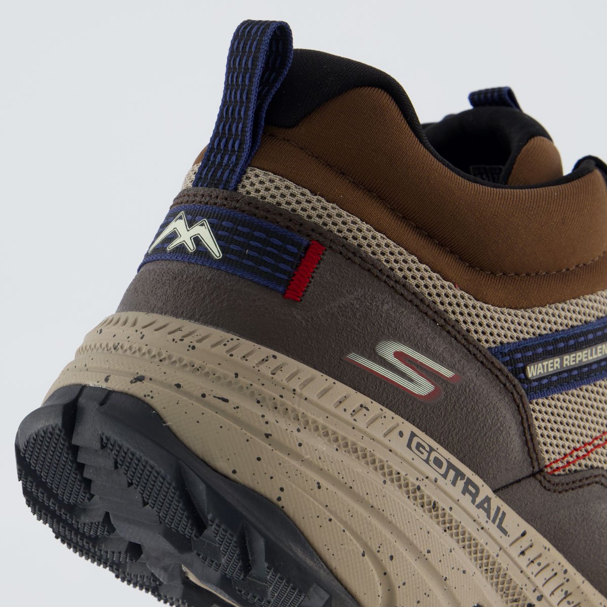 Tênis Skechers Go Run Trail Altitude 2.0 Marrom Marrom 6