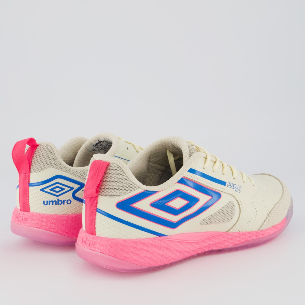 Chuteira Umbro Pro 5 Bump Futsal Off-White e Rosa Bege 3