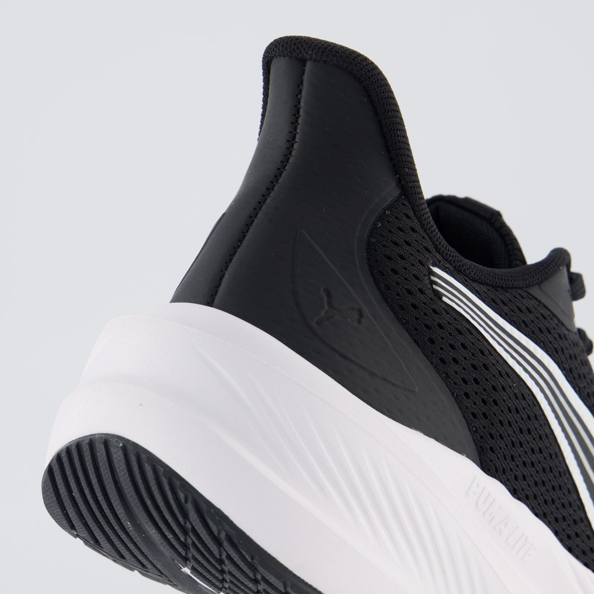 Tenis Puma Dasher Lite Preto e Branco Preto 6