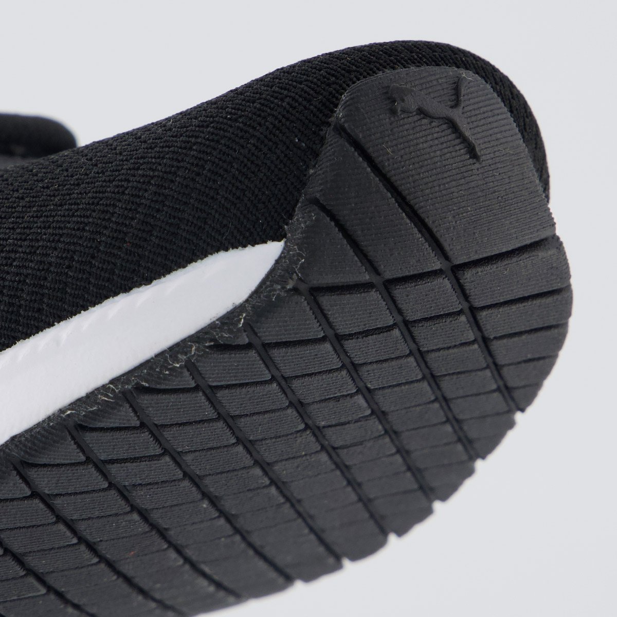 Tênis Puma Flyer Flex BDP Feminino Preto Preto 8