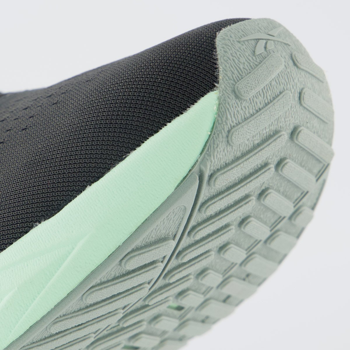 Tênis Reebok Energen Tech Plus 2 Cinza Cinza 8