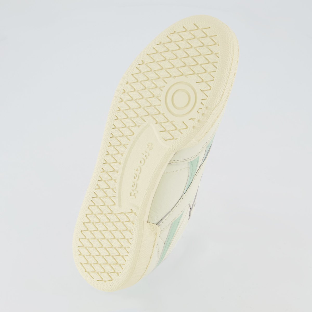 Tênis Reebok Club C Revenge Vintage Feminino Off-White Off White 5