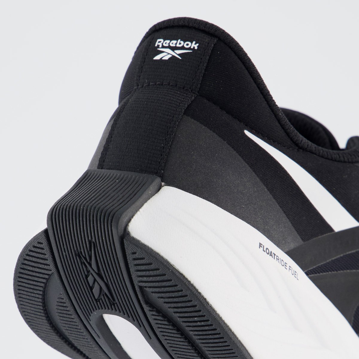 Tênis Reebok Energen Tech Plus 2 Preto Preto 6