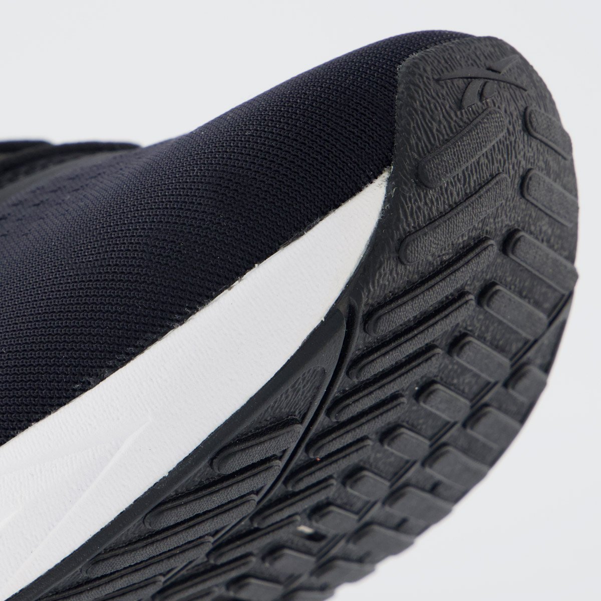 Tênis Reebok Energen Tech Plus 2 Preto Preto 8