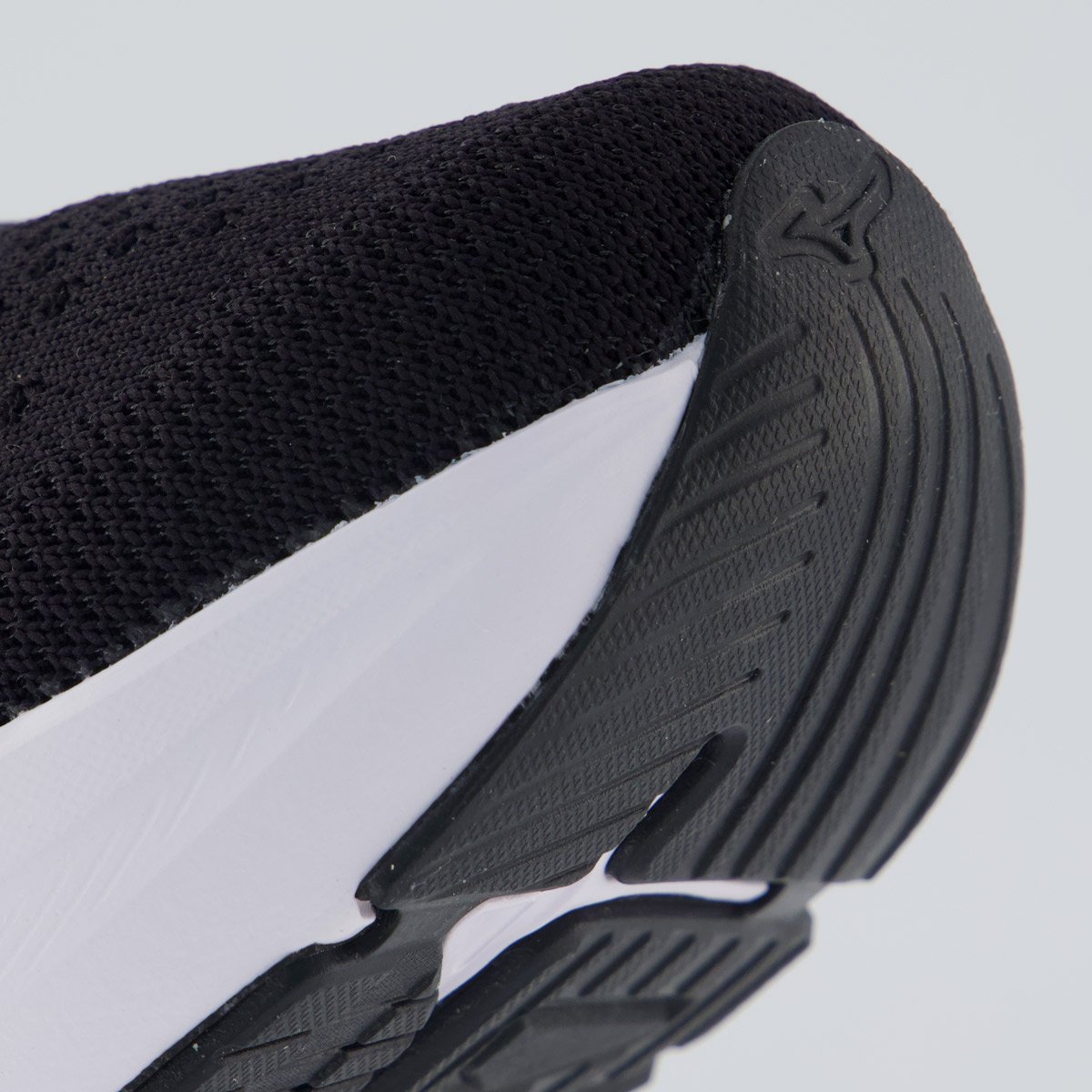 Tênis Mizuno Lively Preto Preto 8