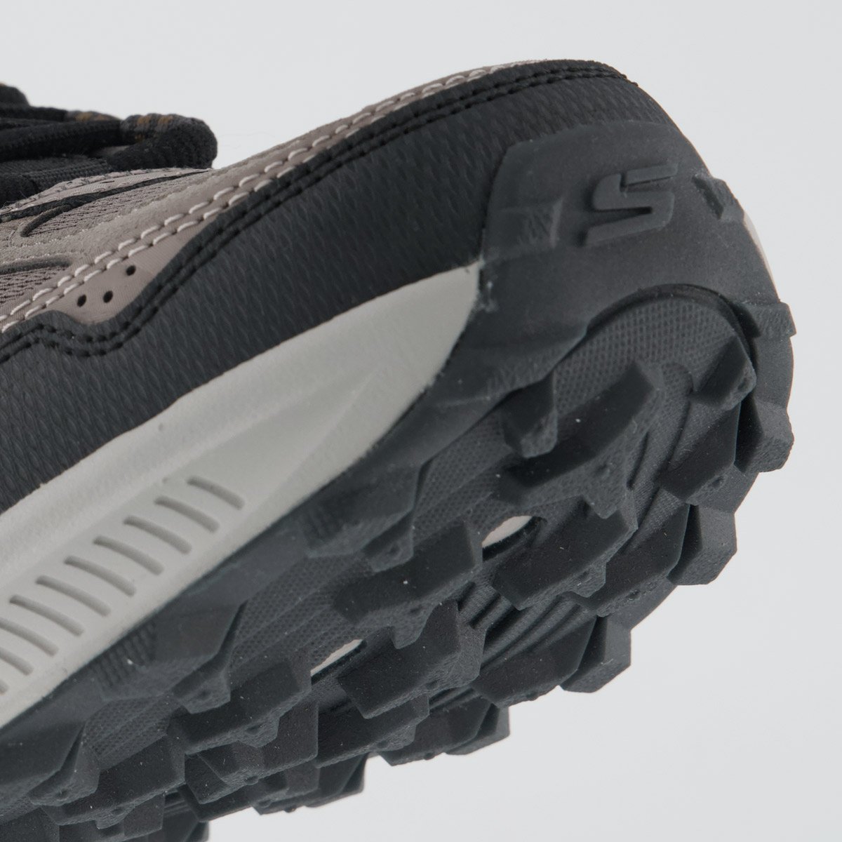 Tênis Skechers Ridgestar Marrom e Preto Marrom 8