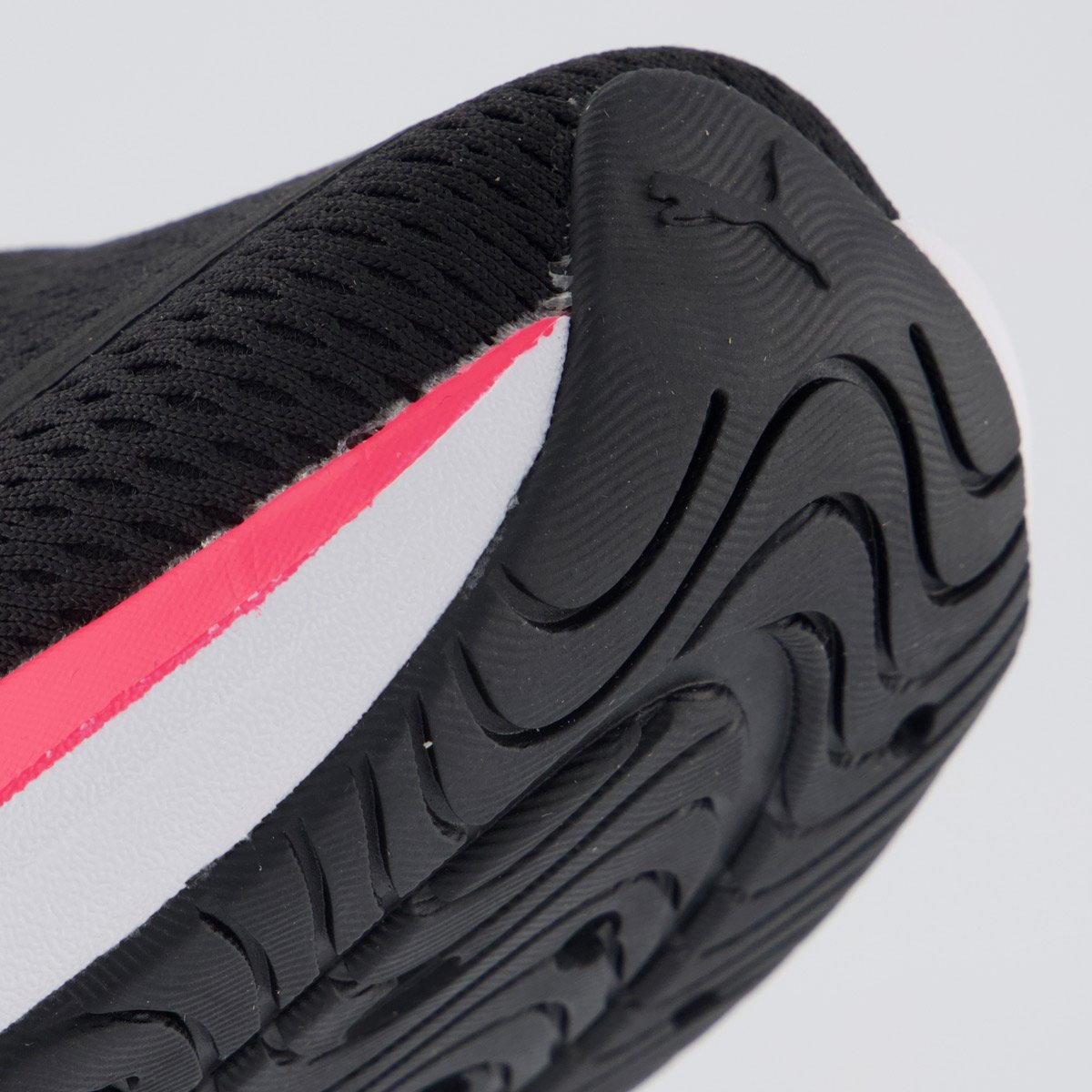 Tênis Puma Scend Pro 2 Feminino Preto Preto 8