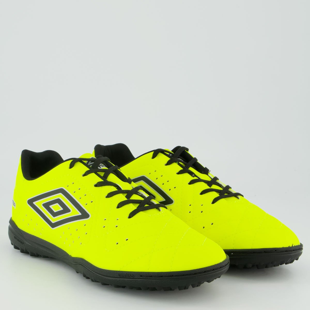 Chuteira Umbro Neo Striker II Society Verde e Preta Verde 2