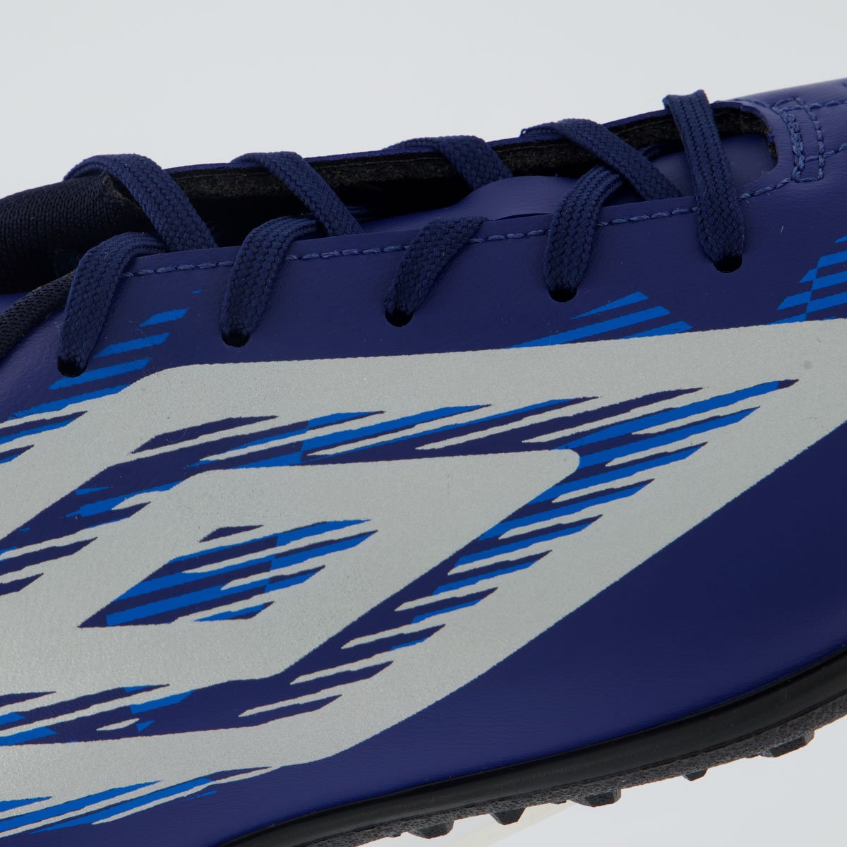 Chuteira Umbro Invictus Society Azul Marinho e Cinza Azul Marinho 7