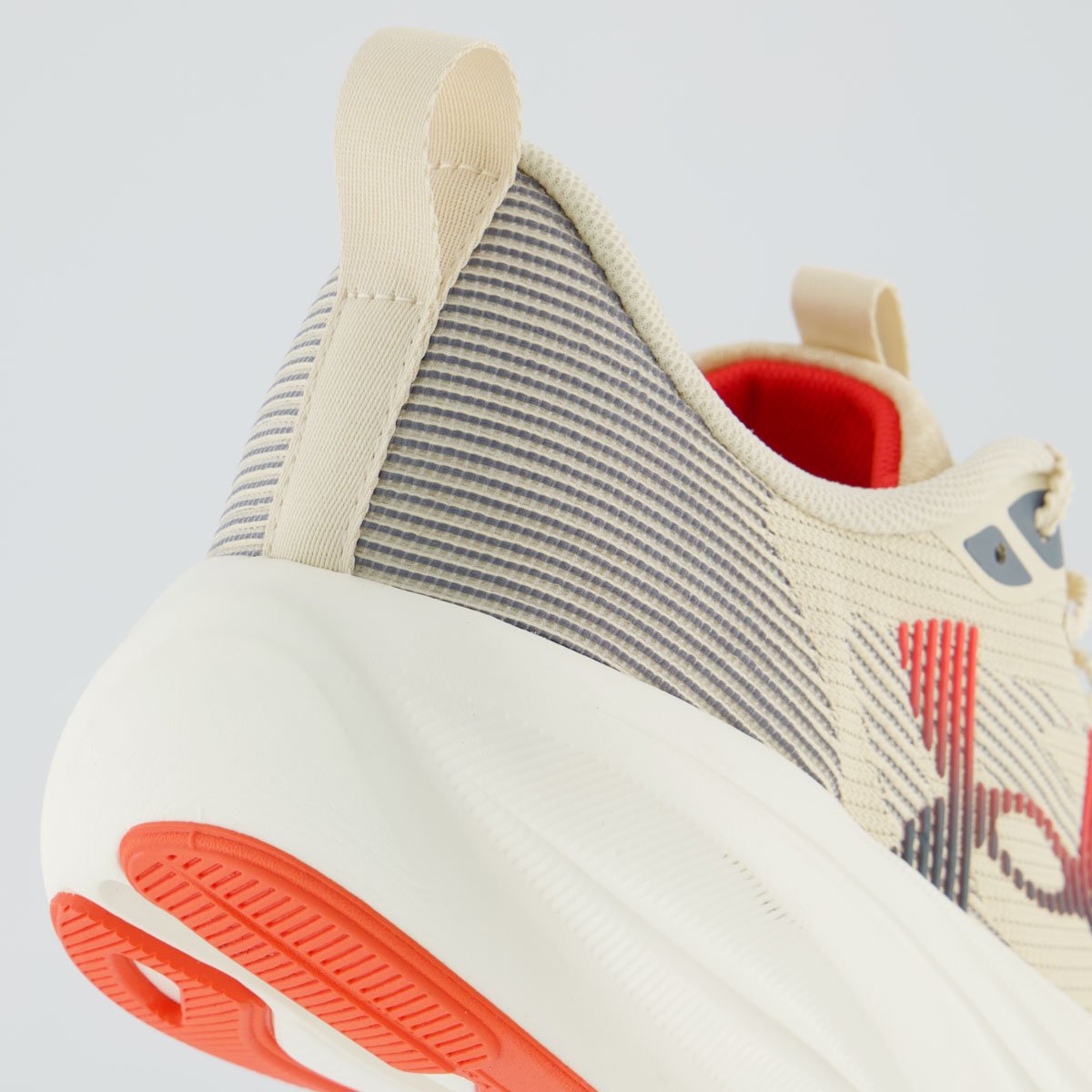 Tênis Under Armour Charged Endless Off White e Cinza Off White 6