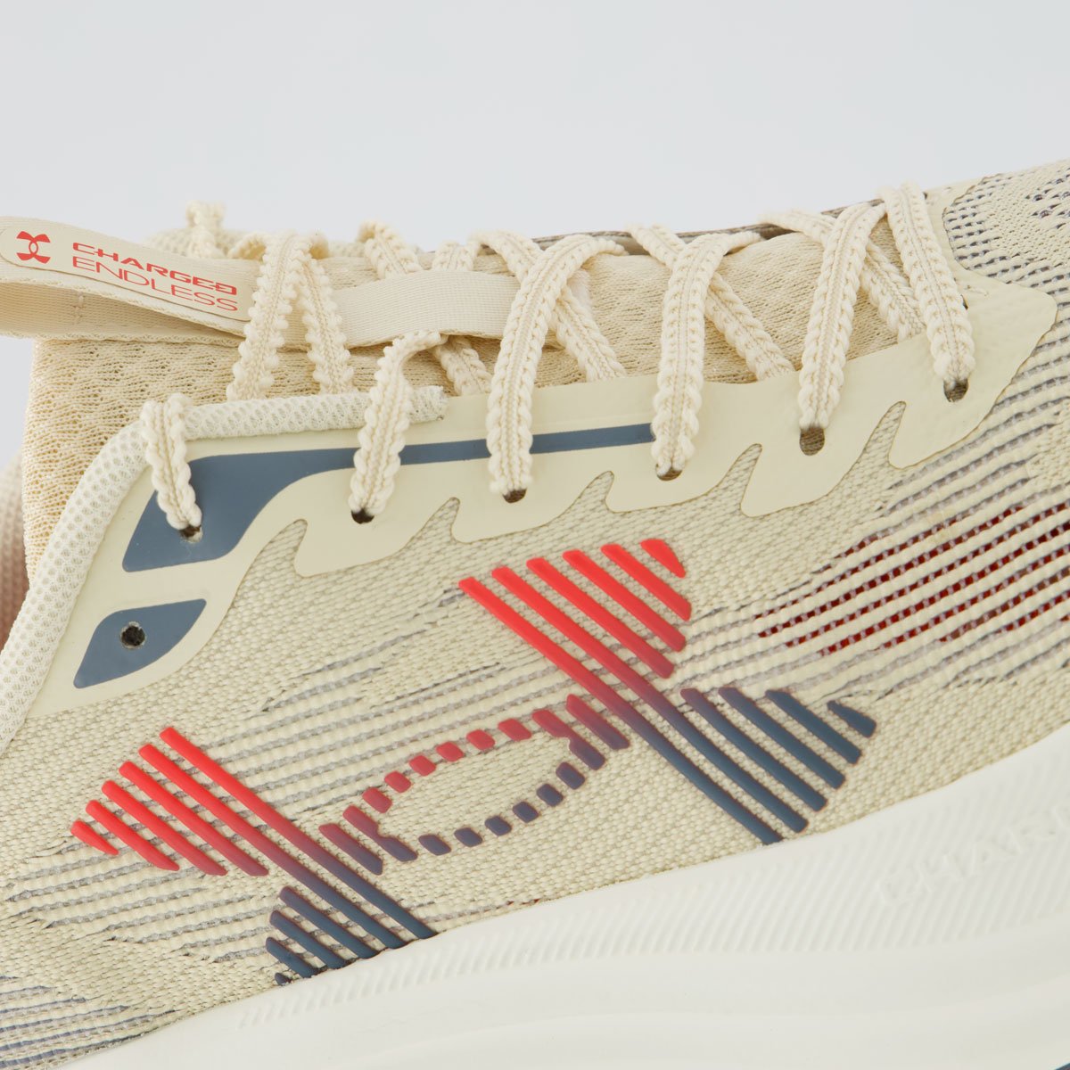 Tênis Under Armour Charged Endless Off White e Cinza Off White 7