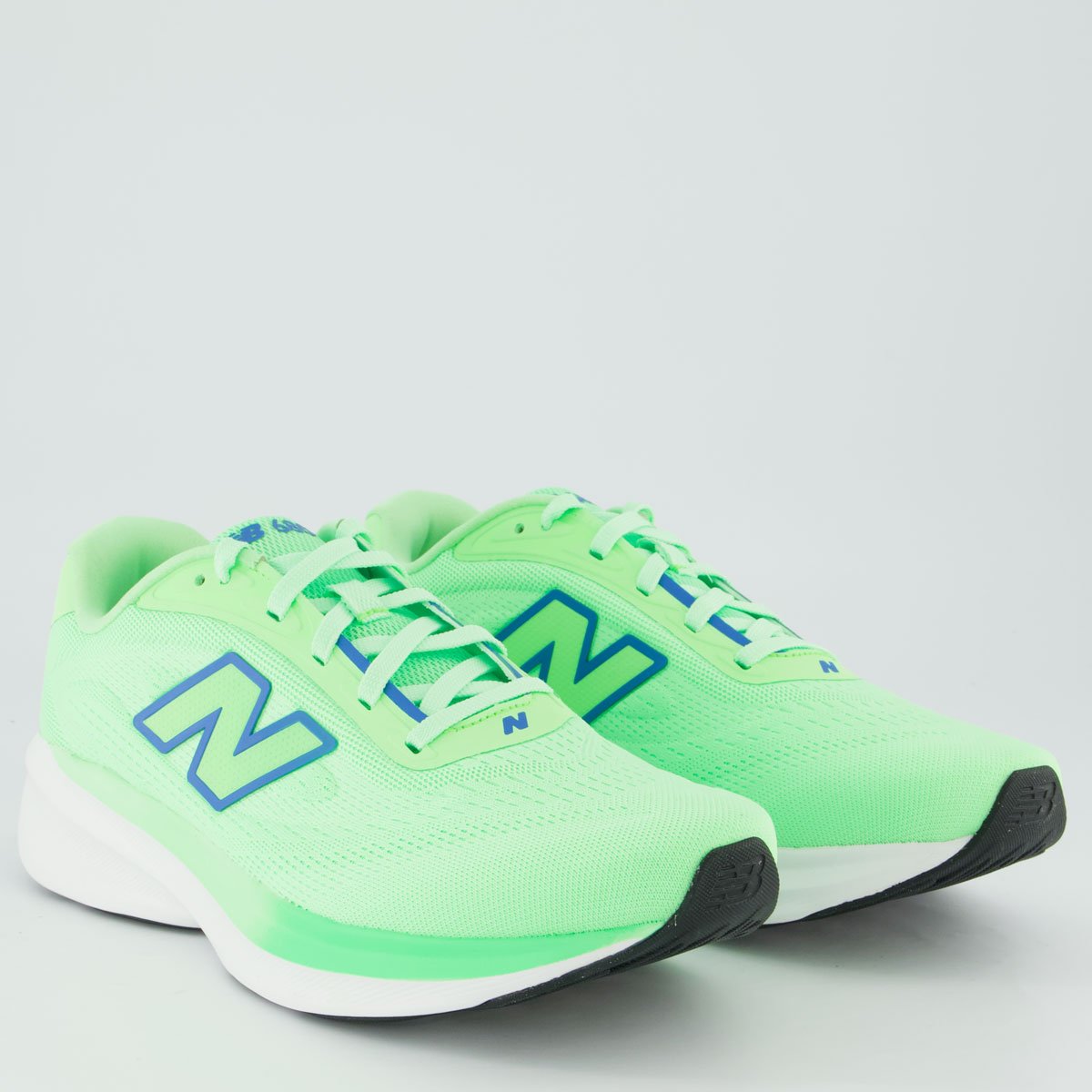 Tênis New Balance Fresh Foam 680 V9 Verde e Branco Verde 2