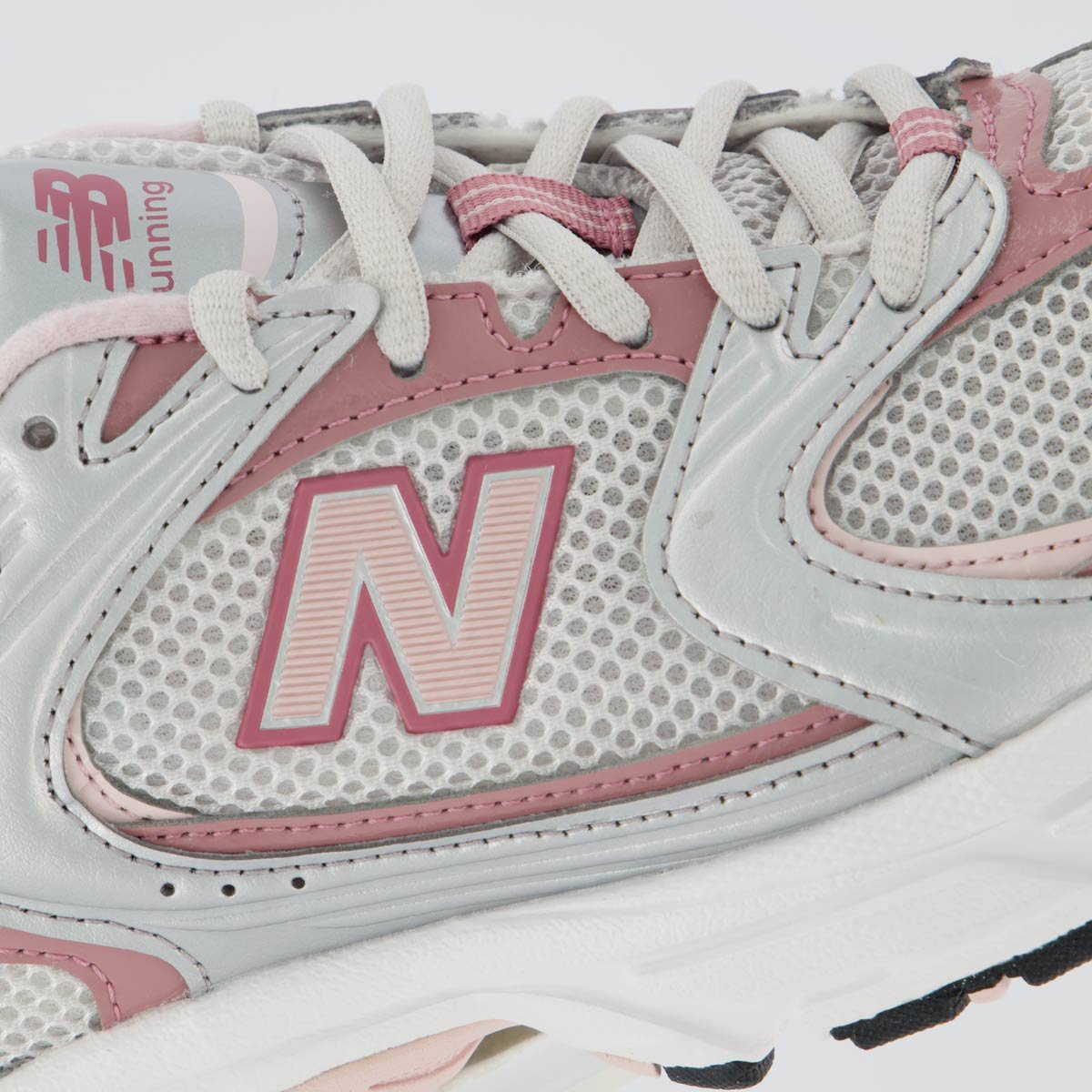 Tênis New Balance 530 Feminino Prata e Rosa Prata/Rosa 7