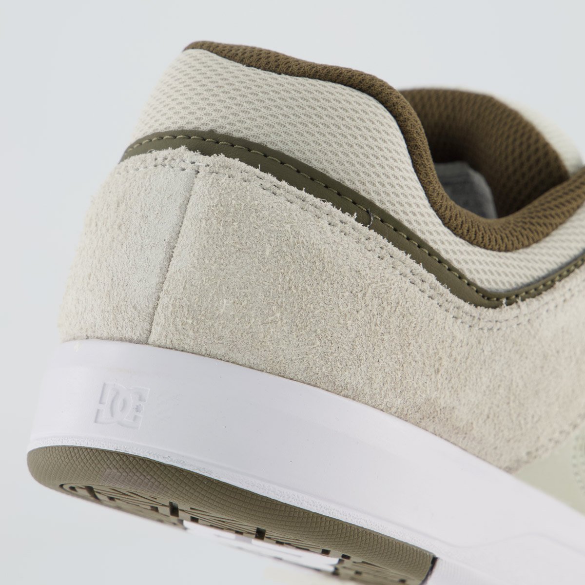 Tênis DC Shoes Cure Off White Bege 6