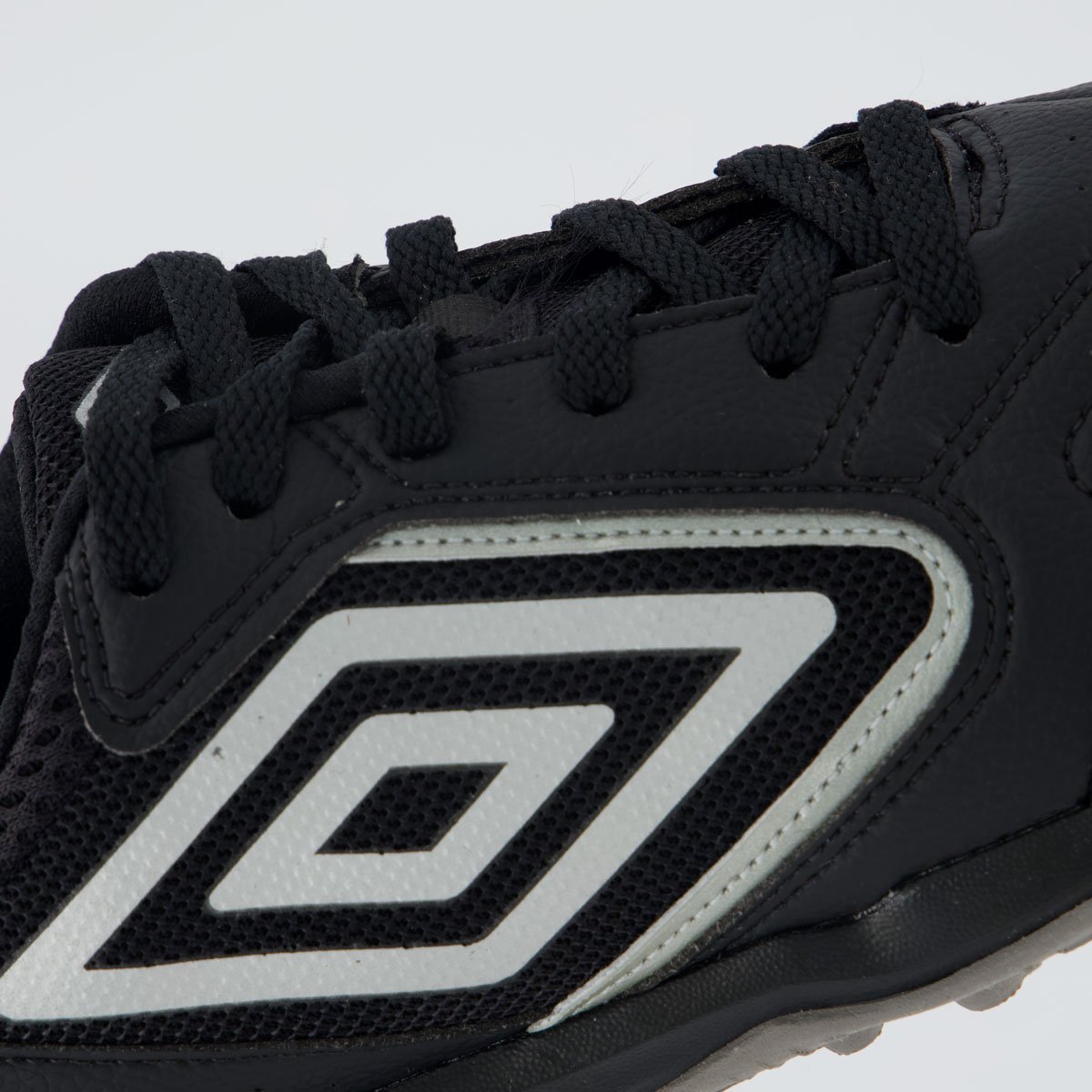 Chuteira Umbro Pro Challenge Uptake Society Preta Preto 7