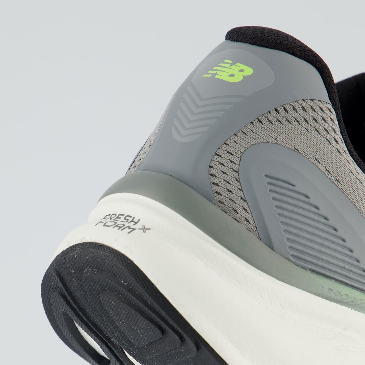 Tênis New Balance Fresh Foam X Kaiha Road V2 Cinza Cinza 6