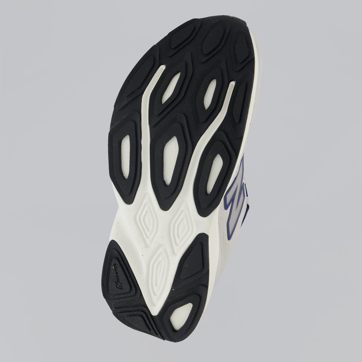 Tênis New Balance Fresh Foam X Kaiha Road V2 Cinza Claro Cinza 5