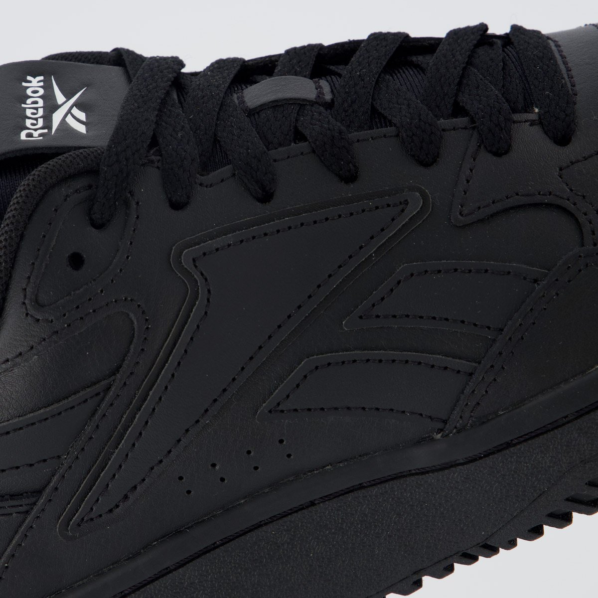 Tênis Reebok ATR Chill Preto Preto 7