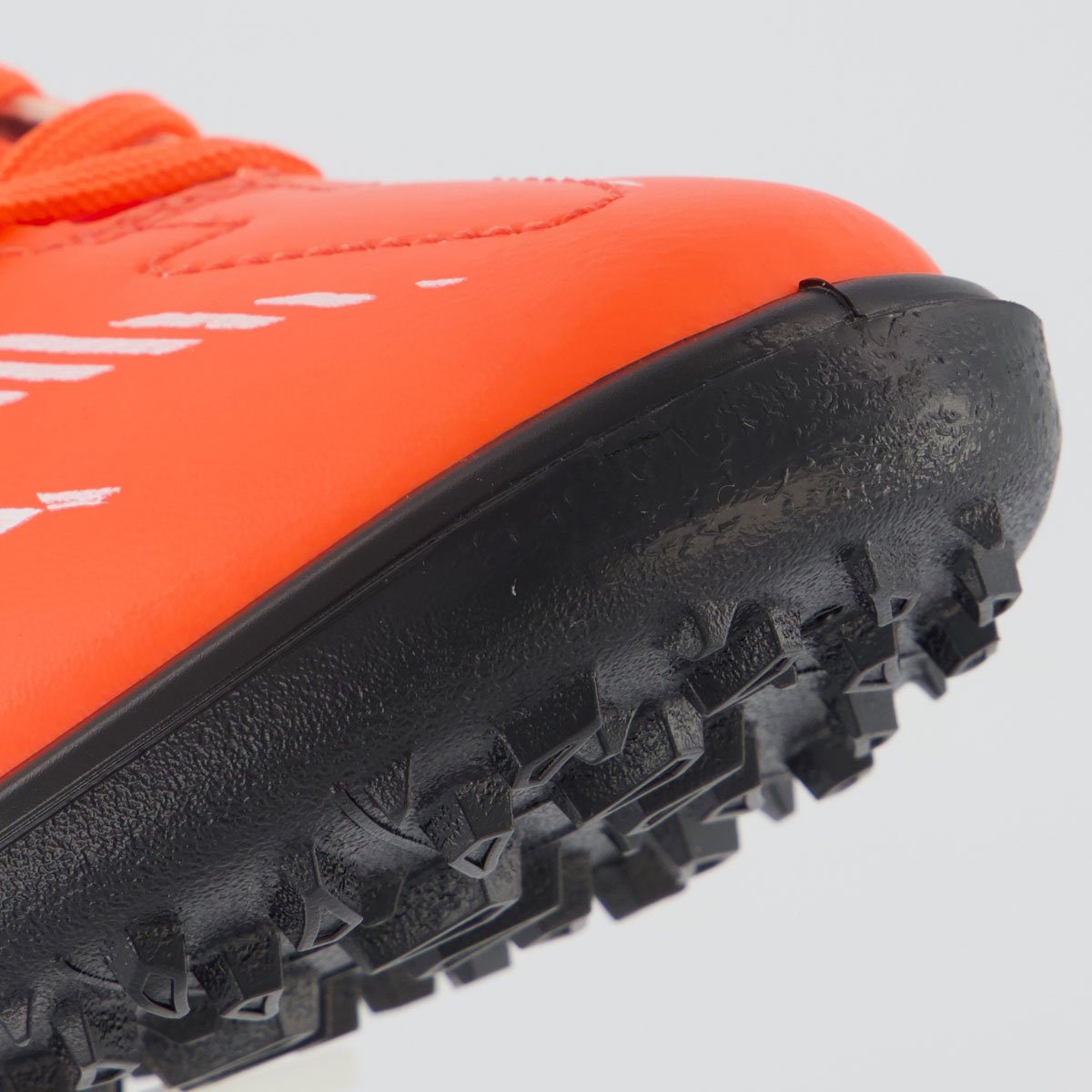 Chuteira Umbro Invictus Society Juvenil Laranja Laranja 8