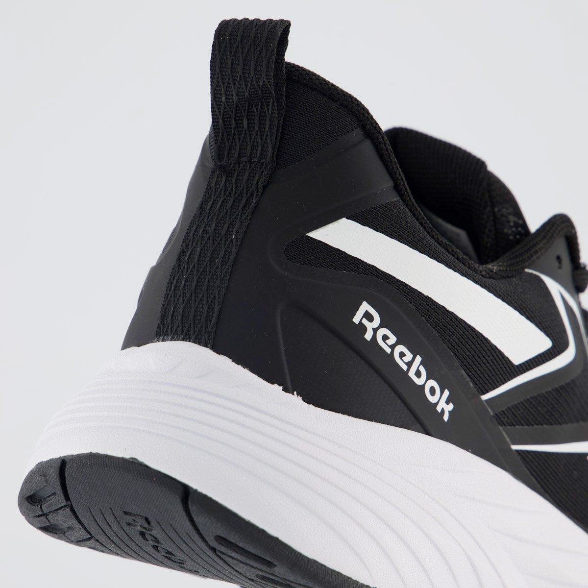 Tênis Reebok Verse Preto e Branco Preto/Branco 6