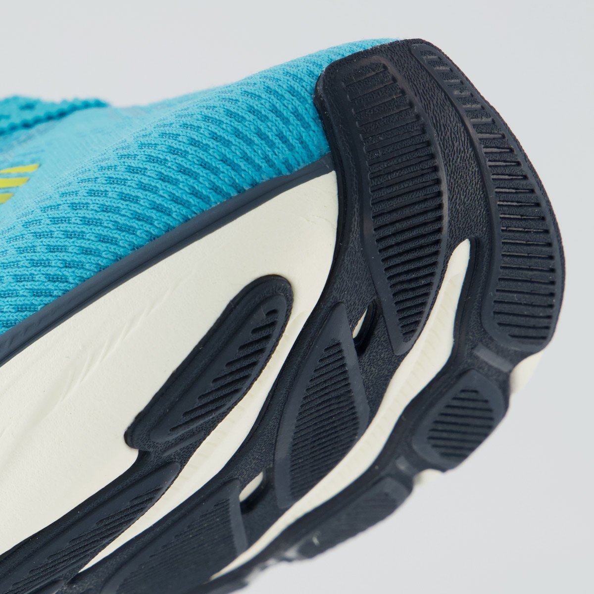Tênis Under Armour Charged Nonstop Azul Azul 8