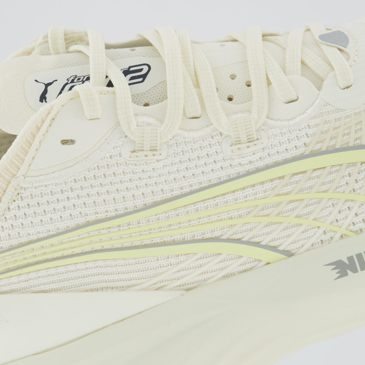Tênis Puma Forever Run Nitro 2 Branco e Dourado Bege 7