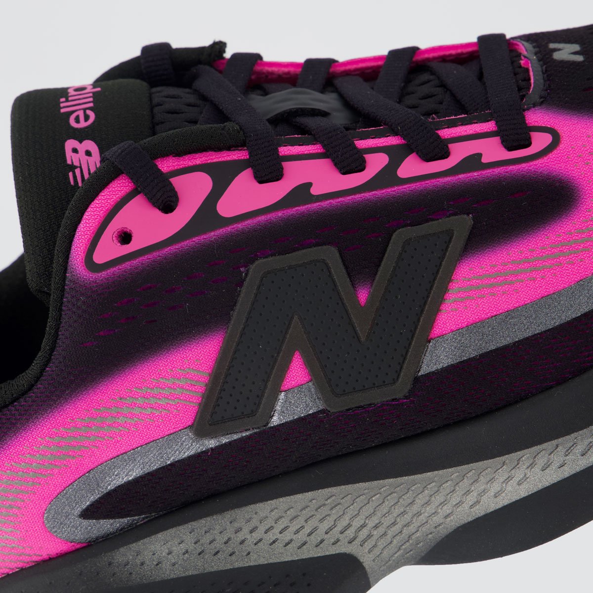 Tênis New Balance Fresh Foam Ellipse Feminino Rosa e Preto Preto/Rosa 7