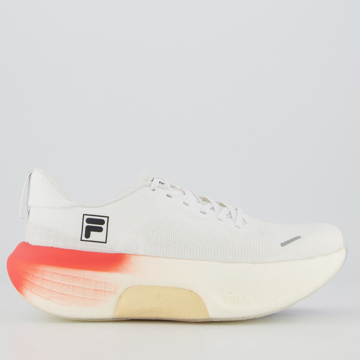 Tenis Fila Speedrocker Skyfoam Feminino Branco e Preto