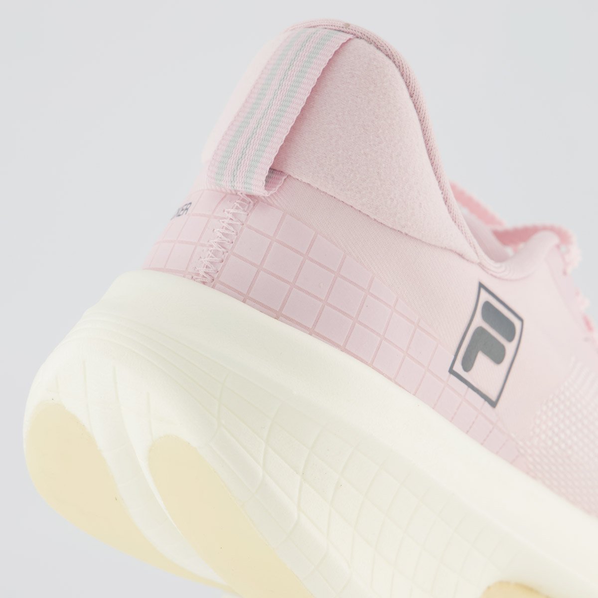 Tenis Fila Speedrocker Skyfoam Feminino Rosa Rosa 6