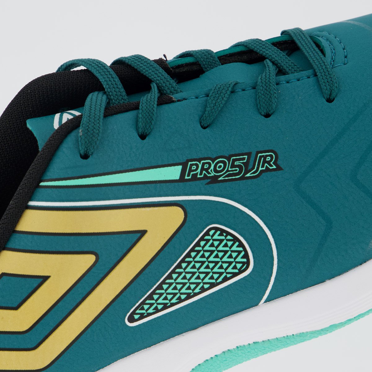 Chuteira Umbro Pro 5 Futsal Juvenil Preta e Verde Verde 7
