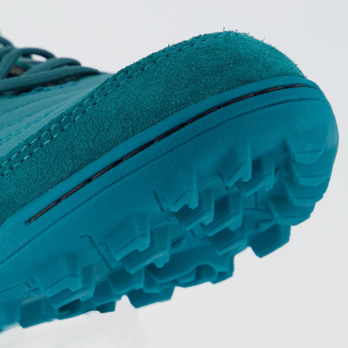 Chuteira Umbro Pro 5 Bump Club Society Preta e Verde Verde 8