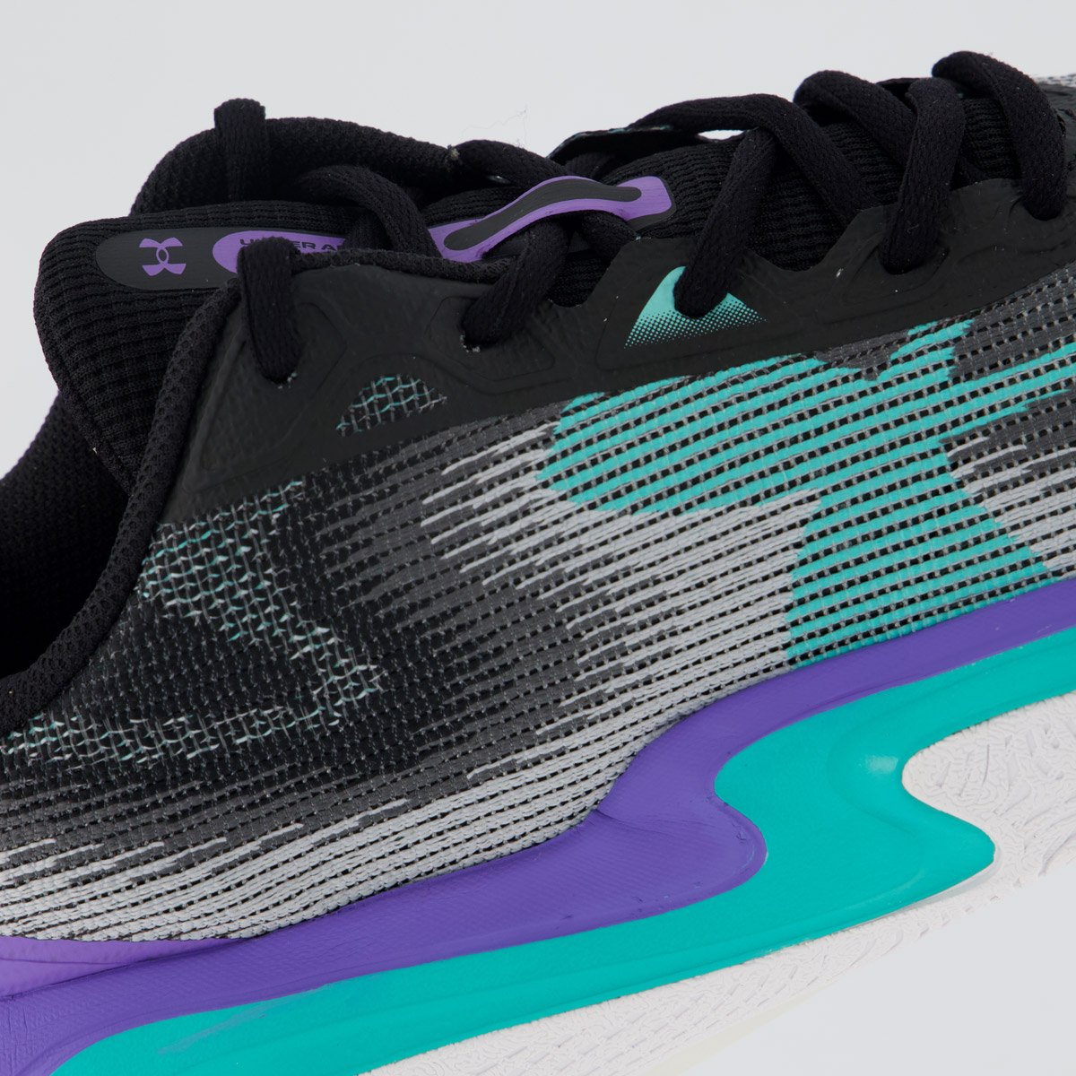 Tênis Under Armour Layup Lilás e Ciano Multicores 7