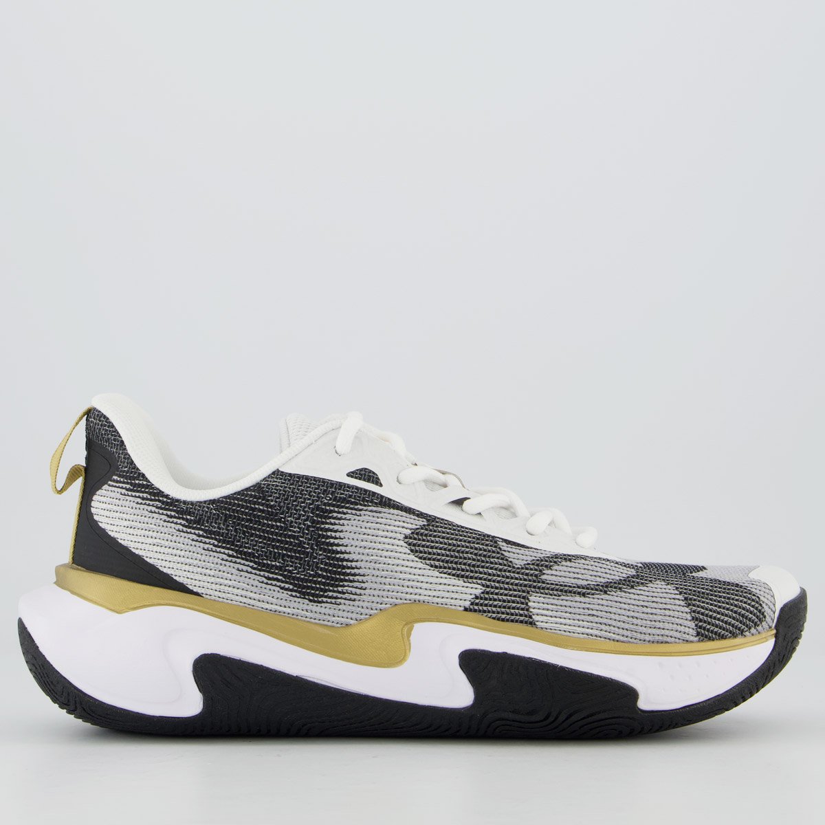 Tênis Under Armour Layup Branco e Preto
