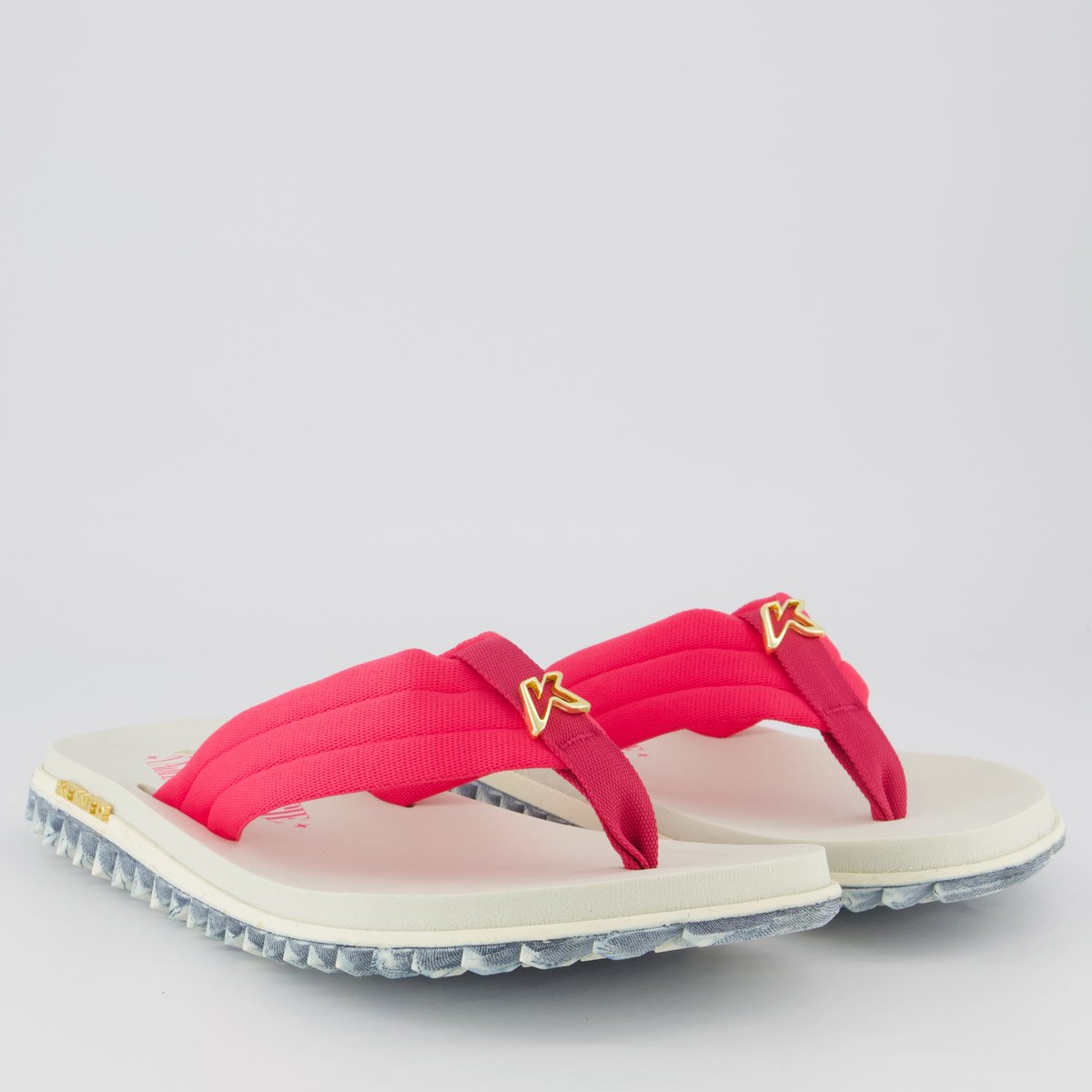 Chinelo Kenner Kivah Tasha &amp; Tracie Branco e Rosa Branco/Rosa 3