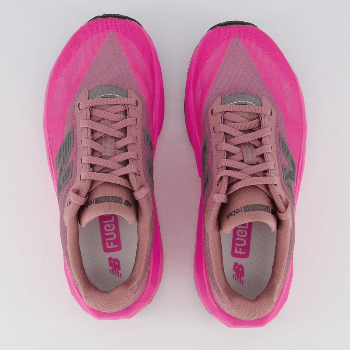 Tênis New Balance Fuelcell Rebel V5 Feminino Rosa e Cinza Rosa/Cinza 4