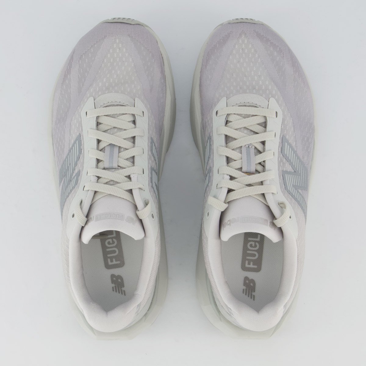 Tênis New Balance Fuelcell Rebel V5 Feminino Cinza Claro Cinza 4