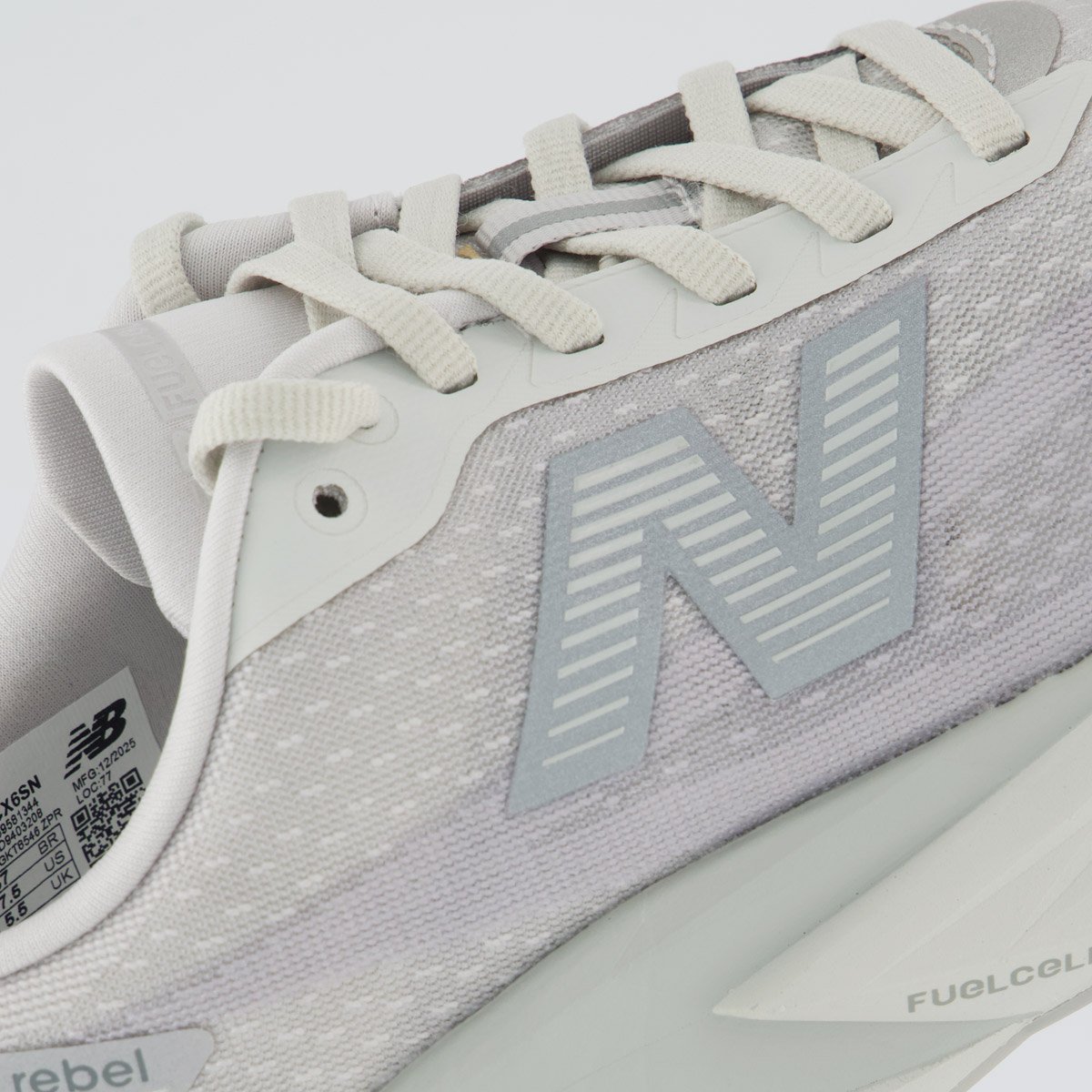 Tênis New Balance Fuelcell Rebel V5 Feminino Cinza Claro Cinza 7