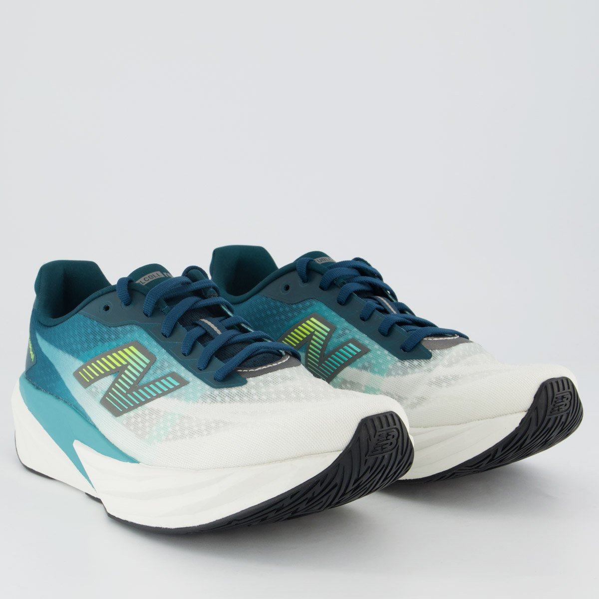 Tênis New Balance Fuelcell Rebel V5 Verde e Azul Branco/Verde/Azul 2
