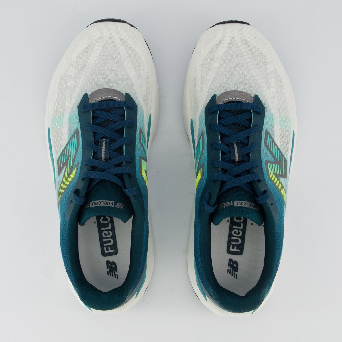 Tênis New Balance Fuelcell Rebel V5 Verde e Azul Branco/Verde/Azul 4