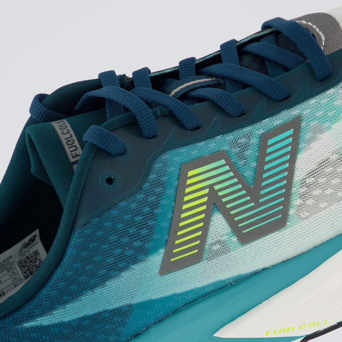 Tênis New Balance Fuelcell Rebel V5 Verde e Azul Branco/Verde/Azul 7