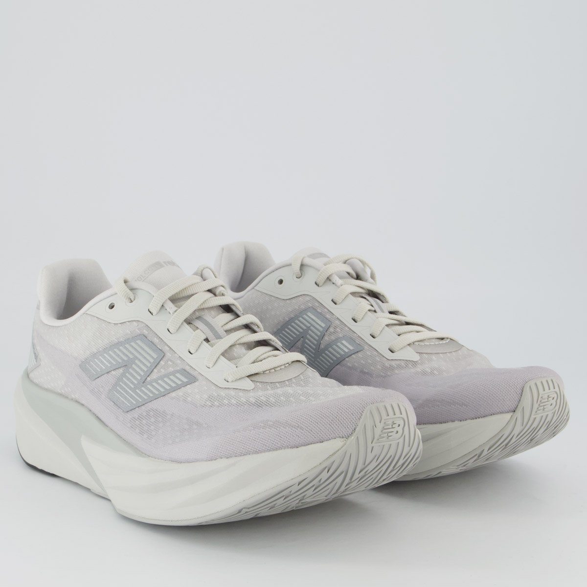 Tênis New Balance Fuelcell Rebel V5 Cinza Claro Cinza 2
