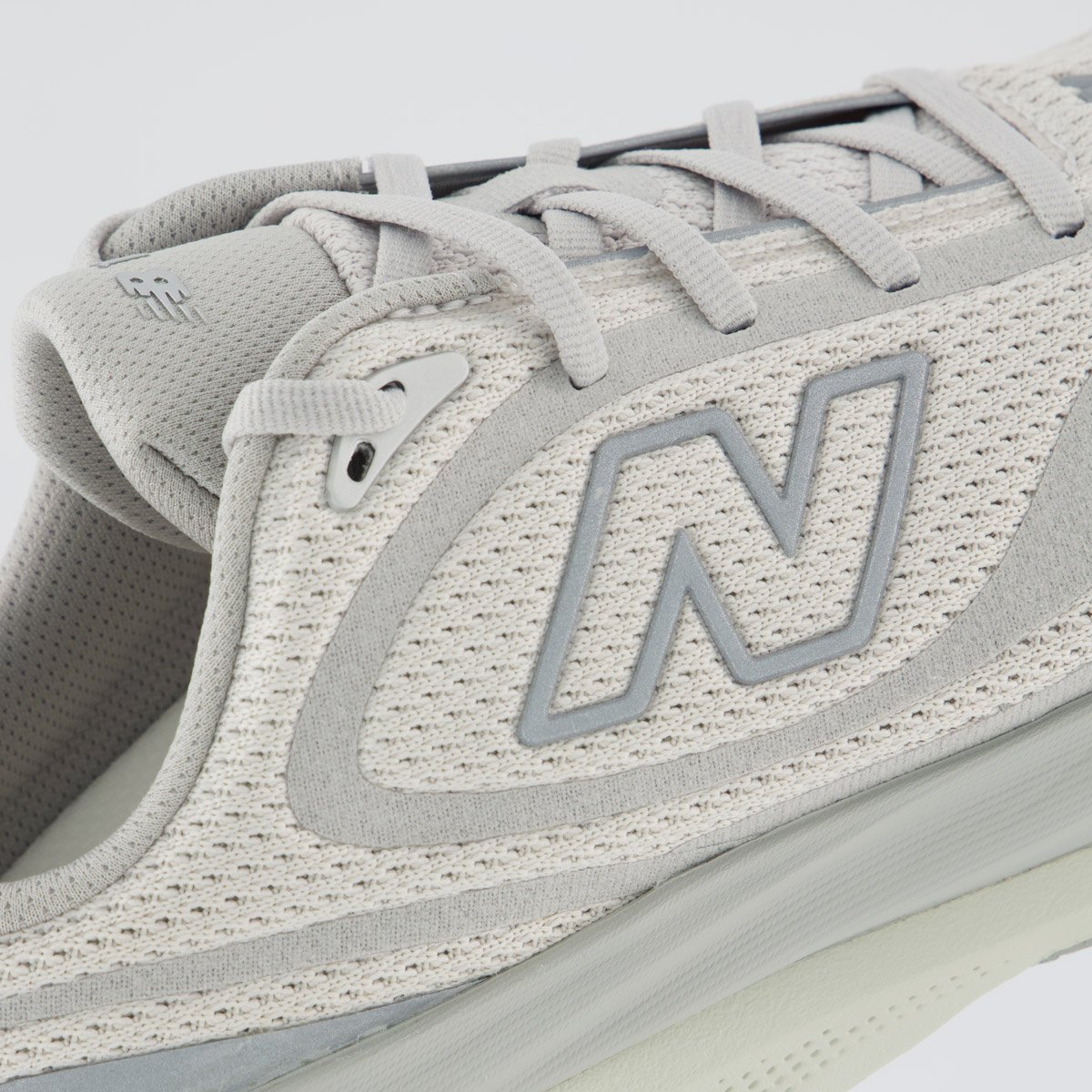 Tênis New Balance Fresh Foam X 1080 V15 Cinza Claro Cinza 7