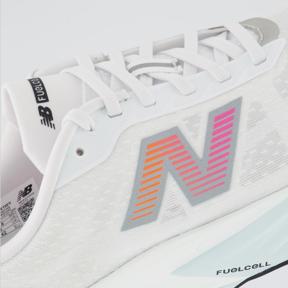 Tênis New Balance Fuelcell Rebel V5 Branco Branco 7