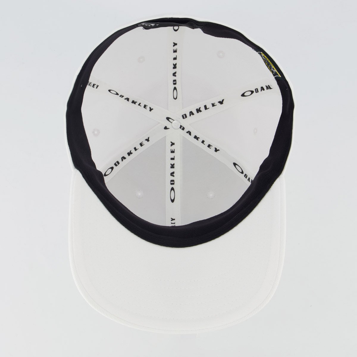 Boné Oakley Mod Tincan Branco Branco 4