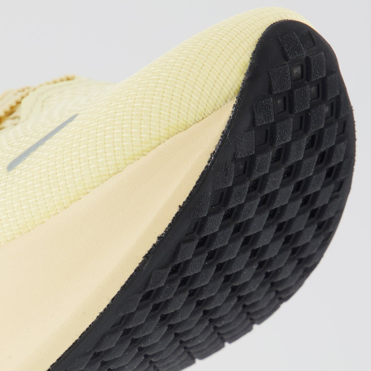 Tenis Fila Speedrocker Skyfoam Feminino Amarelo Amarelo 8