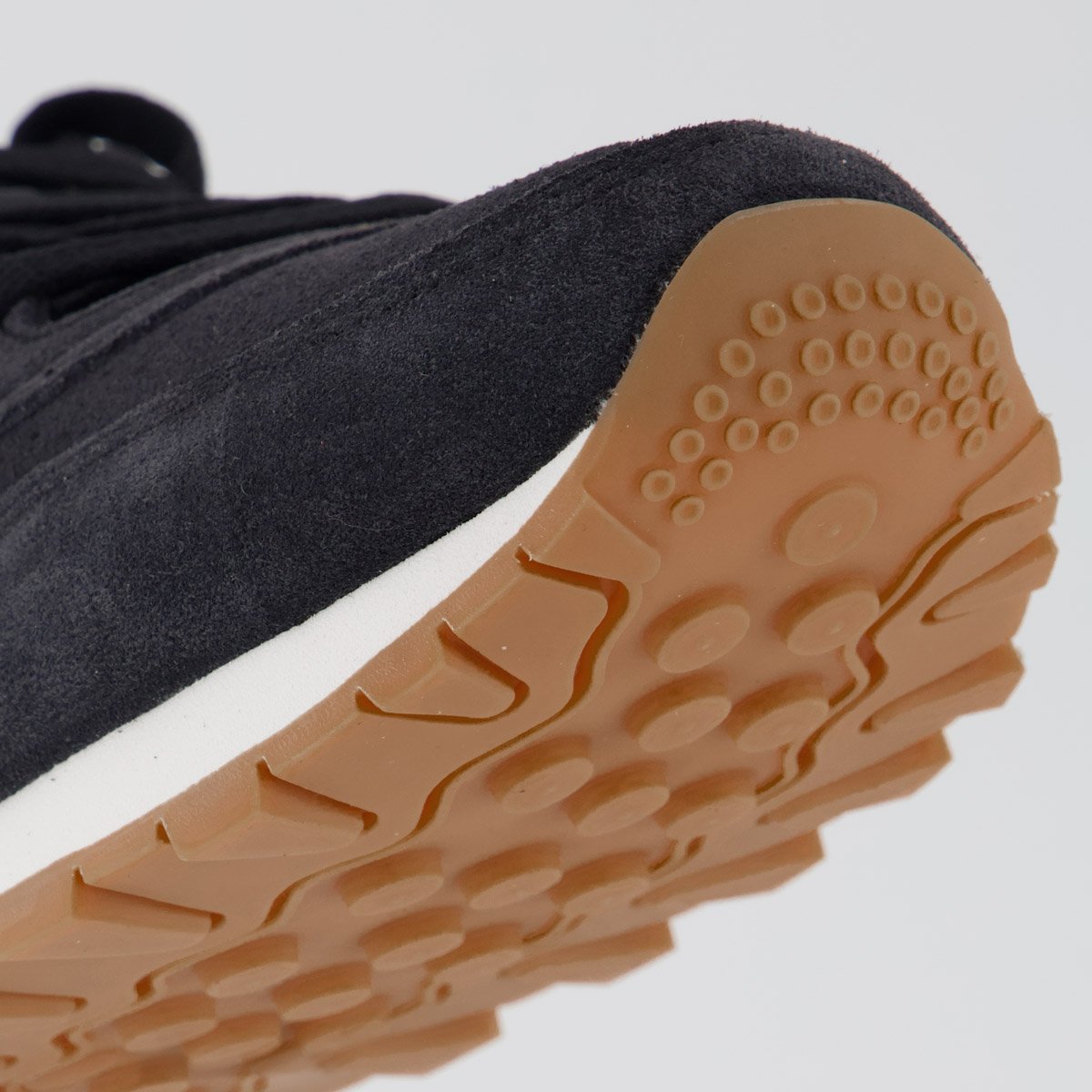 Tênis Reebok Classic Leather Preto e Bege Preto/Bege 8